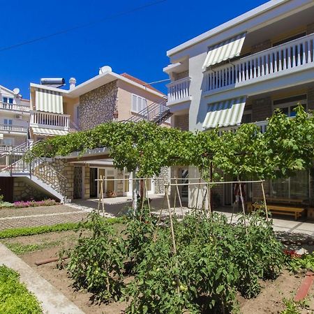 Apartments Konta City Center Vodice Eksteriør bilde