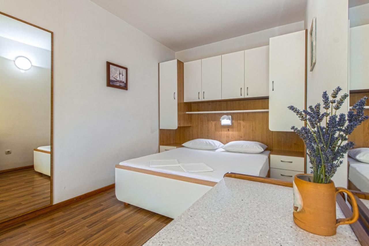 Apartments Konta City Center Vodice Eksteriør bilde