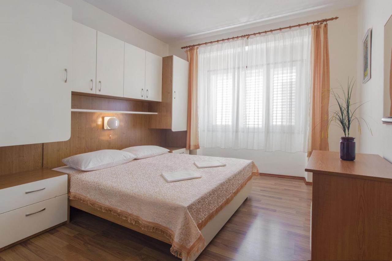 Apartments Konta City Center Vodice Eksteriør bilde