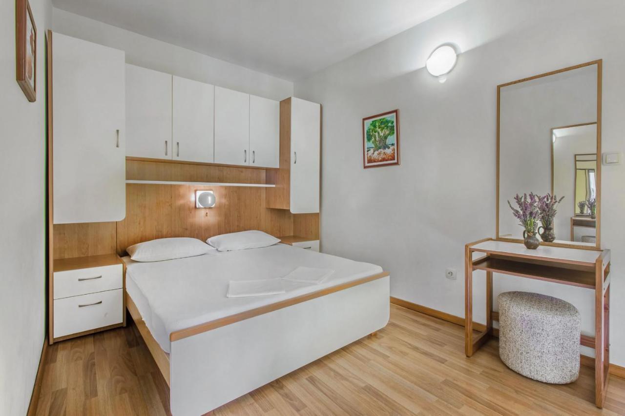 Apartments Konta City Center Vodice Eksteriør bilde
