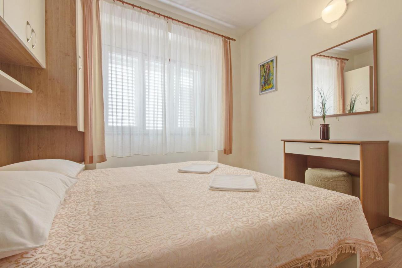 Apartments Konta City Center Vodice Eksteriør bilde