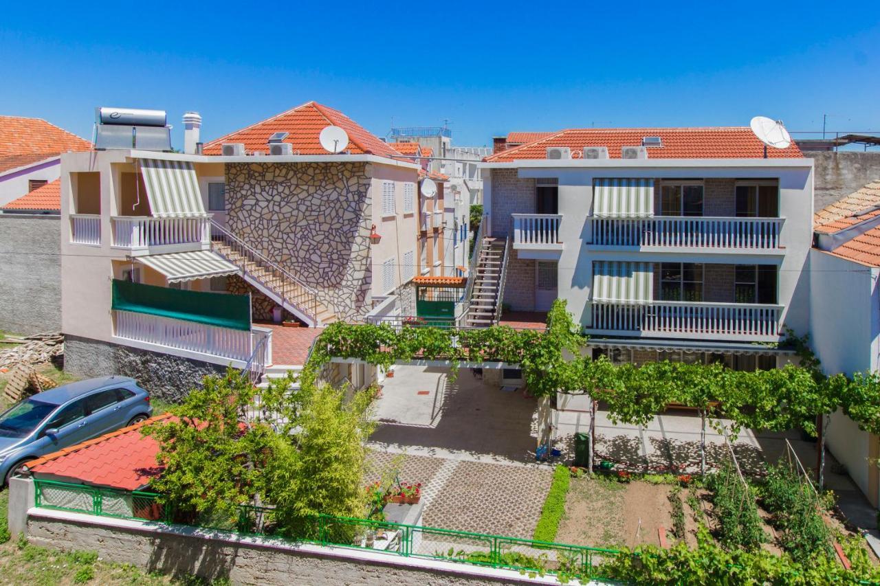 Apartments Konta City Center Vodice Eksteriør bilde